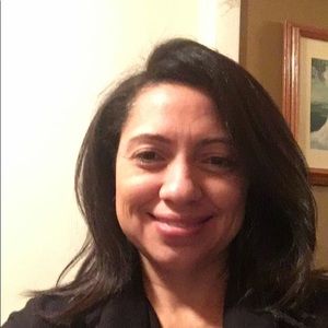 Meet your Posher, Samira